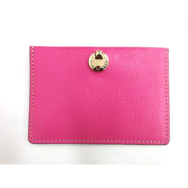FURLA フルラ カードケース ピンク チャーム付き リンゴ FURLA フルラ カードケース ピンク チャーム付き リンゴ