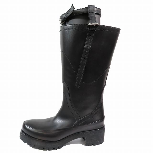 プラダエンジニアブーツ