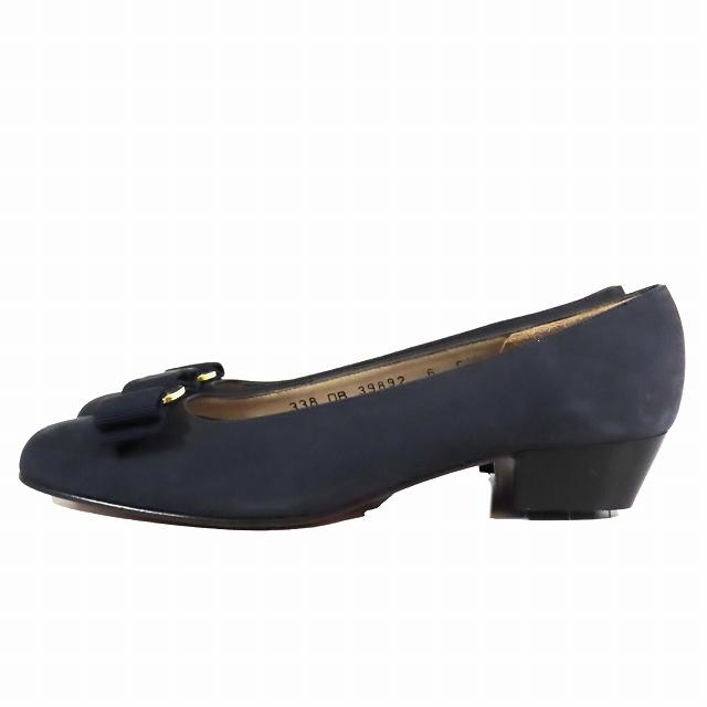 サルヴァトーレフェラガモ Salvatore Ferragamo ヴァラ ゴールド金具 