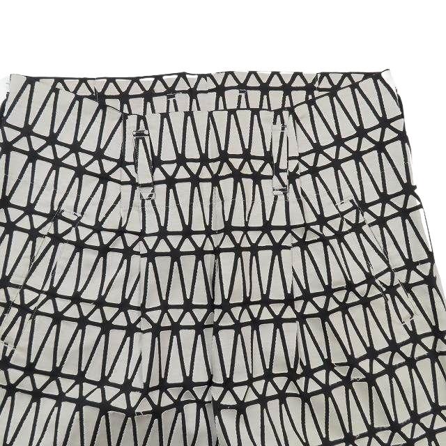 ISSEY MIYAKE（イッセイミヤケ） 17ss カット＆スティック パンツ