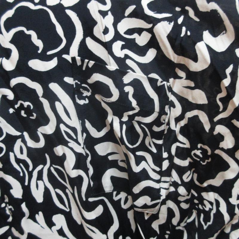 未使用品 ライト WRYHT タグ付 23SS ワンピース ドレス 花柄 未使用品 ライト WRYHT タグ付 23SS ワンピース ドレス 花柄
