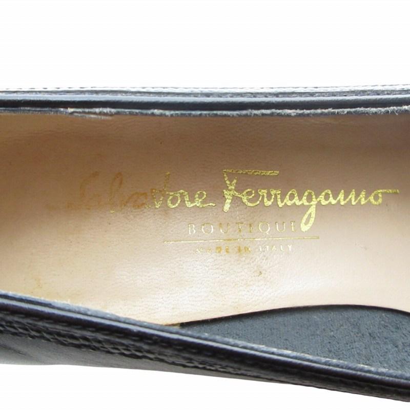 美品 サイズ6 FERRAGAMO 黒 エナメル パンプス ガンチーニ 美品 サイズ6 FERRAGAMO 黒 エナメル パンプス ガンチーニ 極美