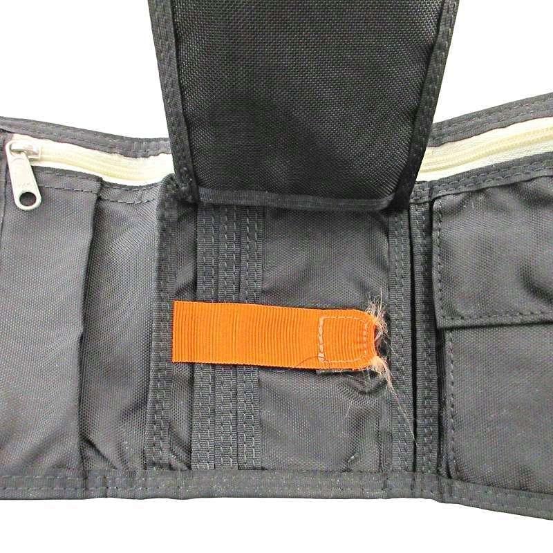 UNDERCOVER ファスナーコンパクト財布 UNDERCOVER ファスナーコンパクト財布 UNDERCOVER（アンダー