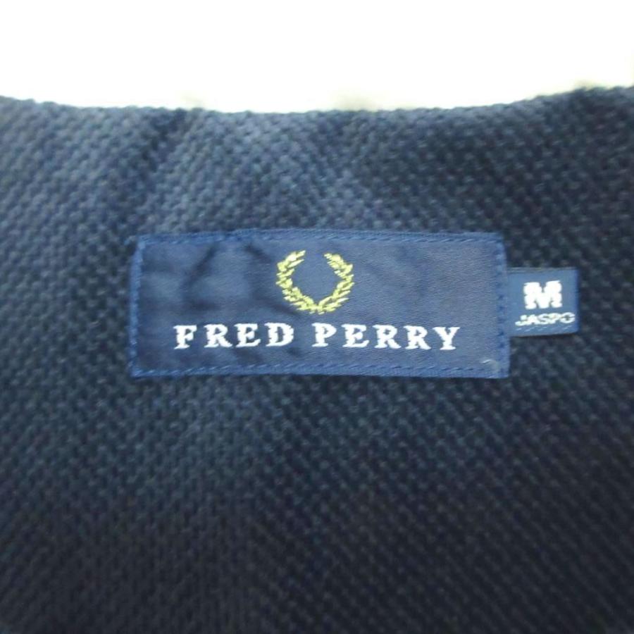 FRED PERRY（フレッドペリー） ダウンジャケット ブルゾン ショート