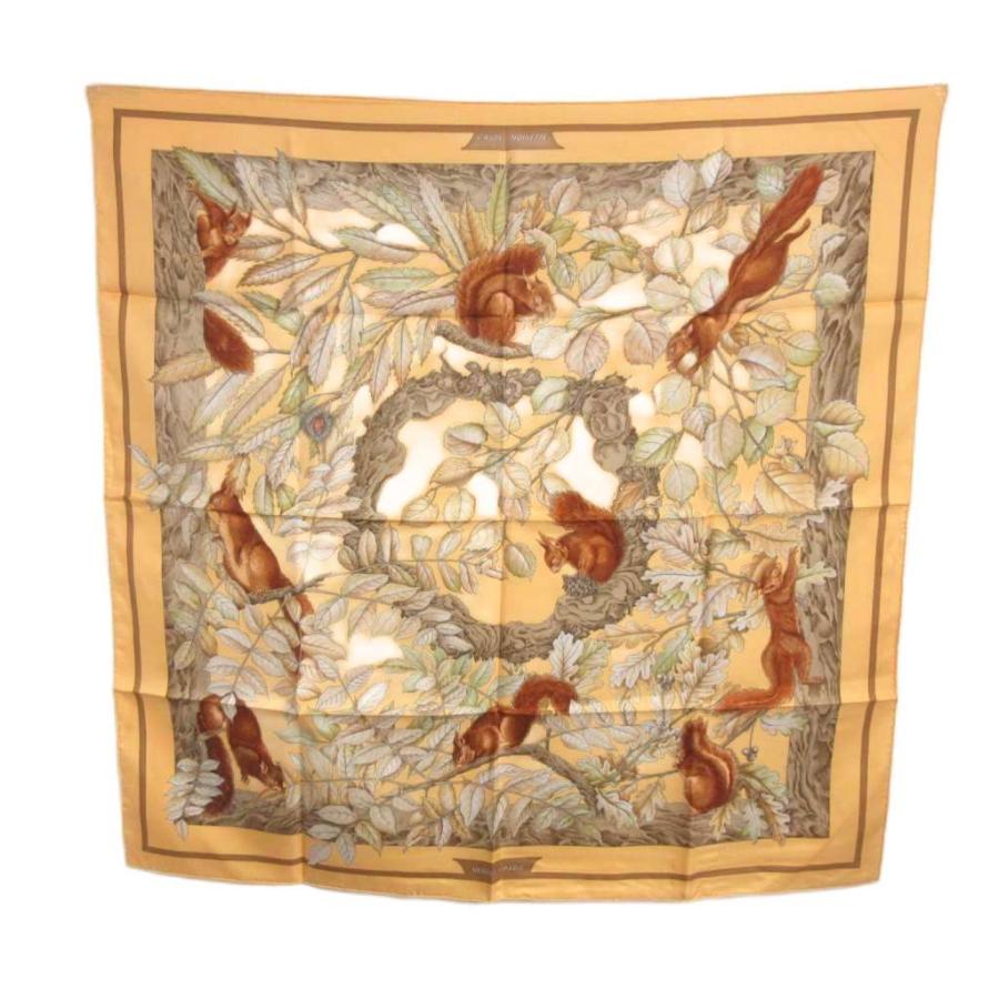 HERMES（エルメス） 美品 スカーフ カレ90 CASSE-NOISETTE くるみ割り