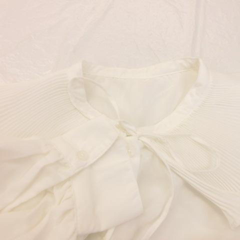 未使用品 ジーユー GU プリーツカラーブラウス シャツ 長袖 白 オフ  