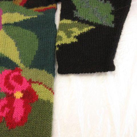 ビクーニャパコス V.Pacos ペルー製 ニット セーター アルパカ 長袖 花
