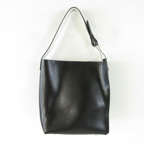 コムサ COMME CA ワンショルダーバッグ 床革 レザー 黒 *A296 