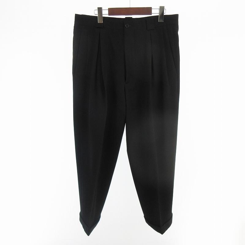 美品 ジョルジオアルマーニ パンツスーツ ジョルジオ アルマーニのスーツが女性たちから愛され続ける理由とは