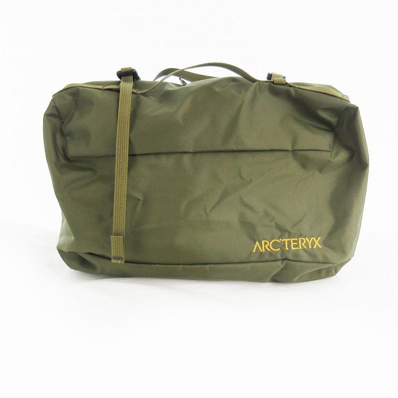 希少モデル新品タグ付き　ARC'TERYX バッグ カーキ　コンバートケース 希少モデル新品タグ付き ARC'TERYX バッグ カーキ コンバートケース