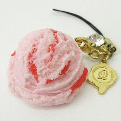 中古 キューポット ベイビー Q Pot Baby ストロベリー マーブル アイスクリーム ストラップ バッグチャーム ペンダントトップ いちご ピンク 赤 0124 Ibs91 122 ブランド古着販売のベクトル 通販 Yahoo ショッピング
