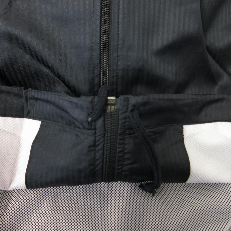 NIKE（ナイキ） スタンドカラーブルゾン トラックジャケット ロゴ刺繍