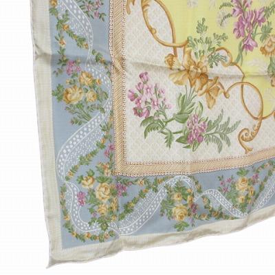 ETRO エトロ 美品 シルクスカーフ 大判 花柄 正方形 マルチ ETRO エトロ 美品 シルクスカーフ 大判 花柄 正方形 マルチ