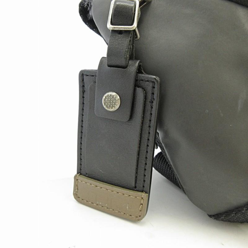 TUMI（トゥミ） スクワッド ユーティリティ クロスボディバッグ