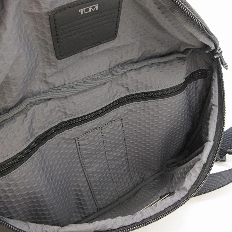 TUMI（トゥミ） スクワッド ユーティリティ クロスボディバッグ