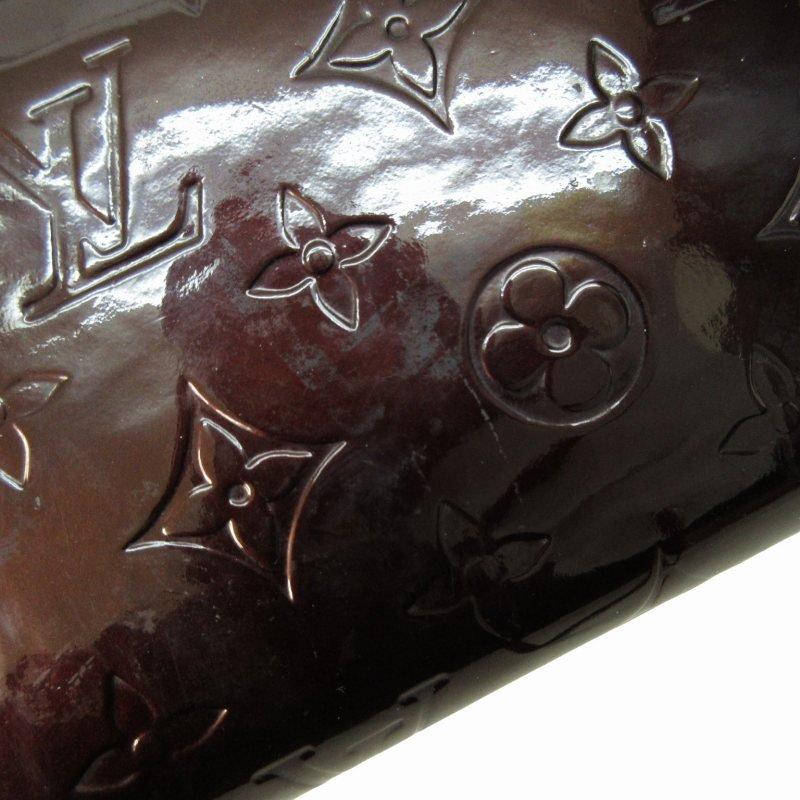 【美品】 ルイヴィトン ヴェルニ アマラント ジッピーウォレット M93522 LOUIS VUITTON（ルイ・ヴィトン） モノグラム・ヴェルニ ジッピー
