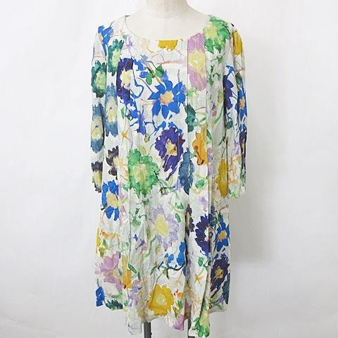 TABASA 緑系花柄 半袖チュニック TABASA 緑系花柄 半袖チュニック