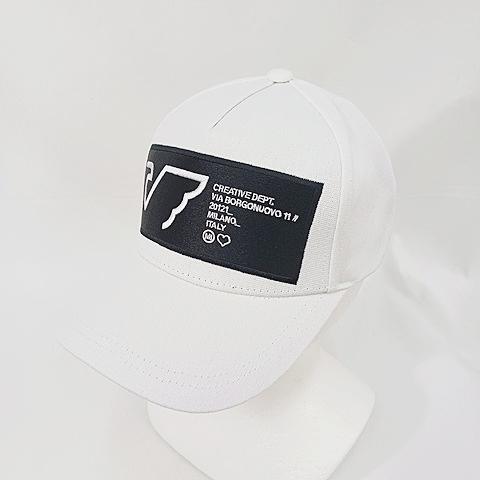 EMPORIO ARMANI 未使用品 エンポリオアルマーニ 帽子 キャップ 