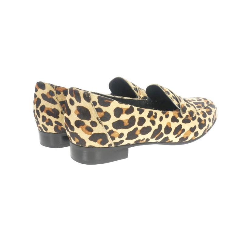 クラークスオリジナルズ　ハラコローファー　レディース　ローファー クラークス オリジナルズ新作ローファー、ドレッシーな艶