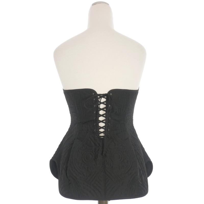 Mame Kurogouchi マメクロゴウチ 23AW 日本製 Floral Quilted Silk Bustier フローラルキルティングシルクビスチェ MM23PF-SH721 2 ECRU ジレ ベスト 定価106,700円 トップス【新古品】【中古】【Mame Kurogouchi】 mame - Mame Kurogouchi マメクロゴウチ 23AW 日本製 Floral Quilted