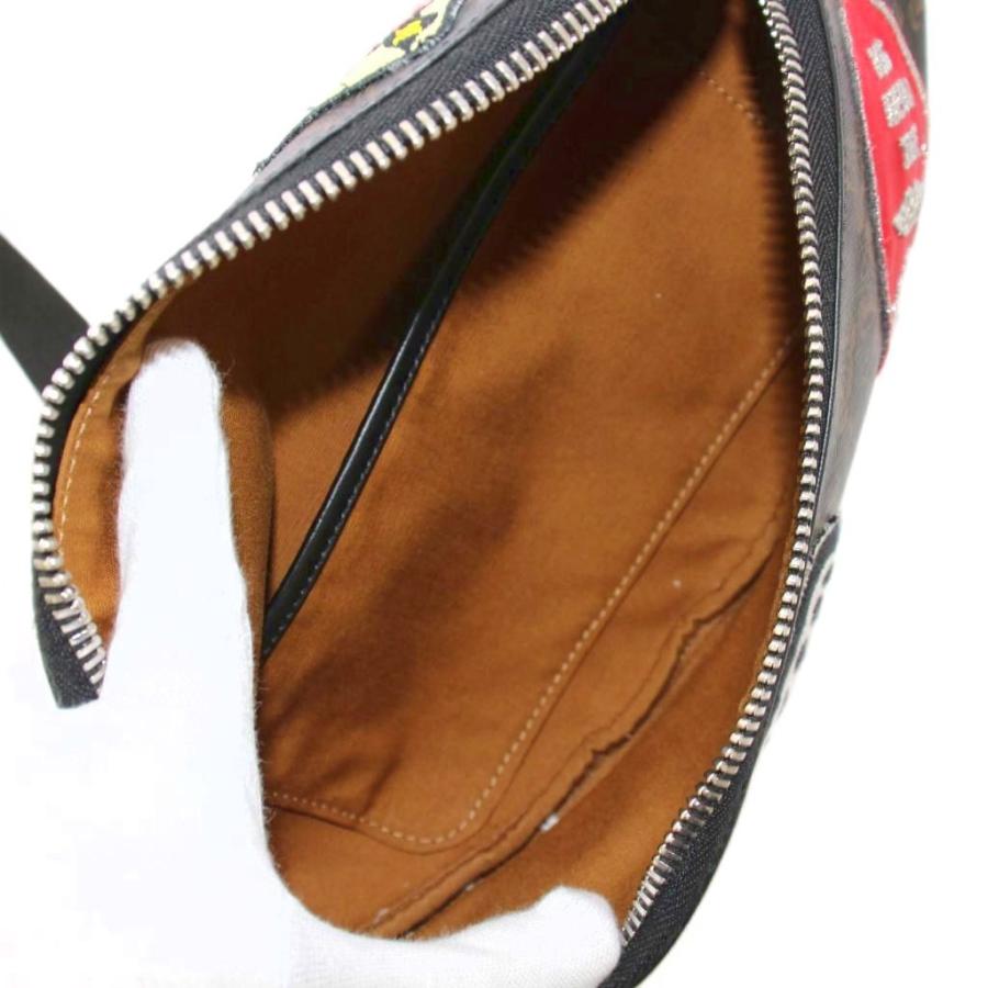 CELINE（セリーヌ） ボディバッグ ショルダーバッグ トリオンフ 刺繍