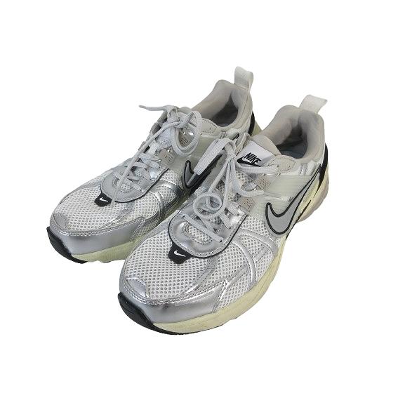 NIKE（ナイキ） NIKE HJ4497-100 V2K RUN ラン スニーカー シューズ 