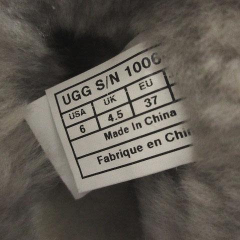 アグ UGG ムートンブーツ ショート ビジューボタン 裏地ファー 総柄