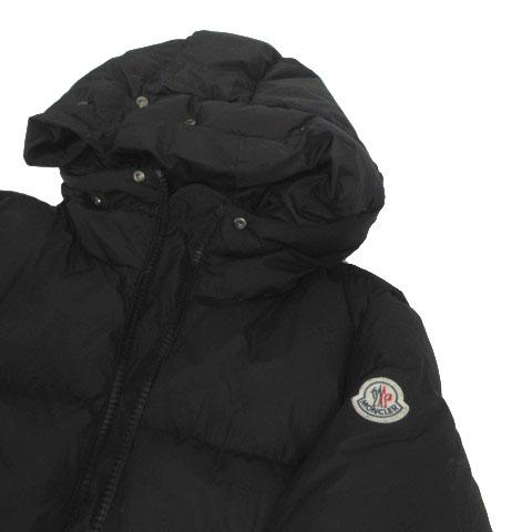 MONCLER（モンクレール） ダウンコート JERIBE GIUBBOTTO F20911B54410