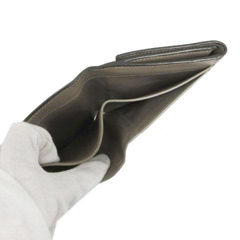FENDI（フェンディ） FENDI 2つ折り財布 ピーカブー セレリア 小銭入れ