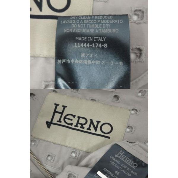 美品 ヘルノ ESTERNO OUTSIDE ノーカラーコート 薄手 44 ヘルノ HERNO カットアウト刺繍 ノーカラー デザイン ジップコート