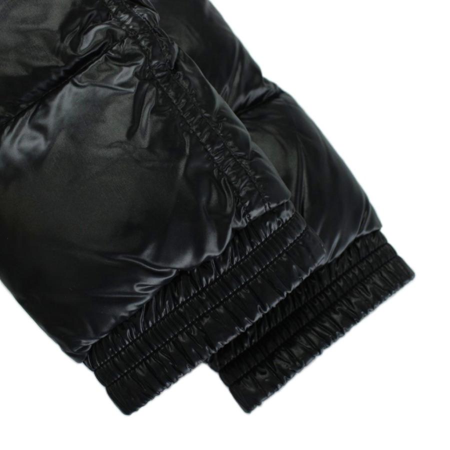 MONCLER（モンクレール） MONCLER K2 DOWN JACKET ダウンジャケット