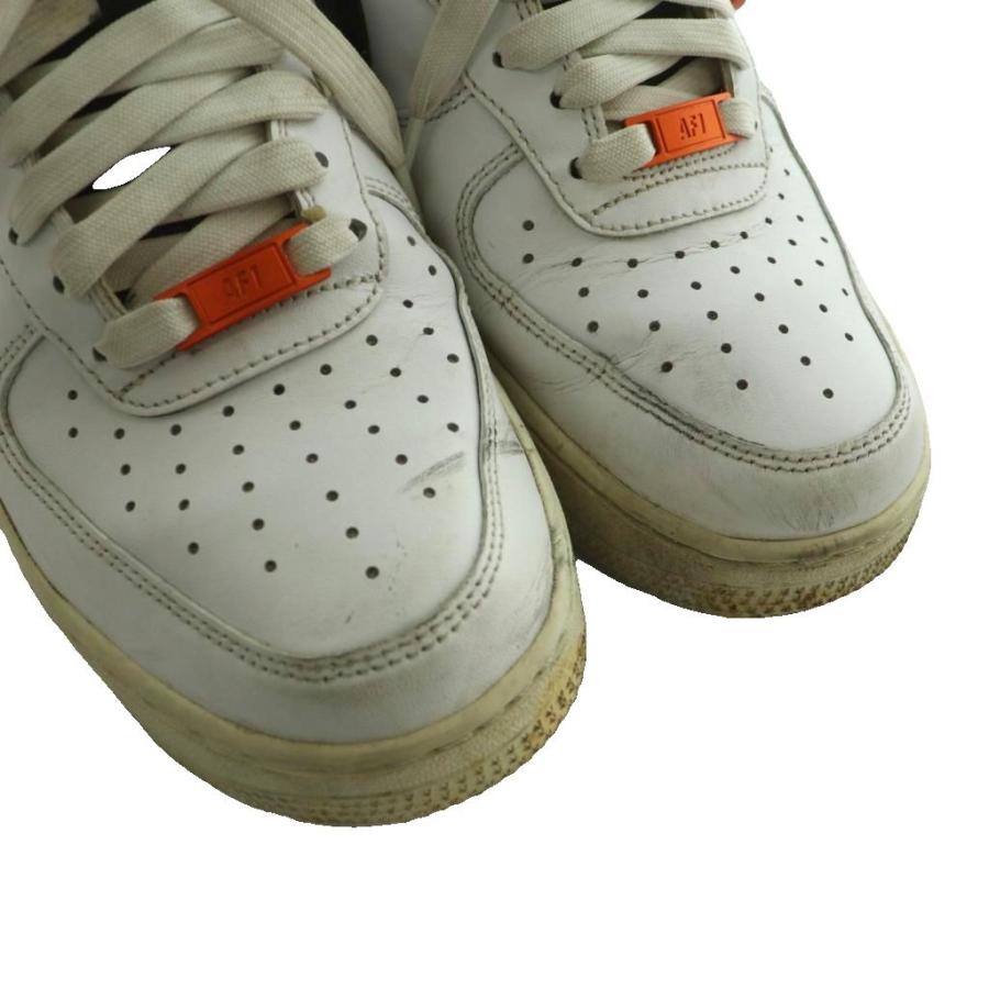 NIKE（ナイキ） エアフォース1 ロー プレミアム カラビナ スウッシュ