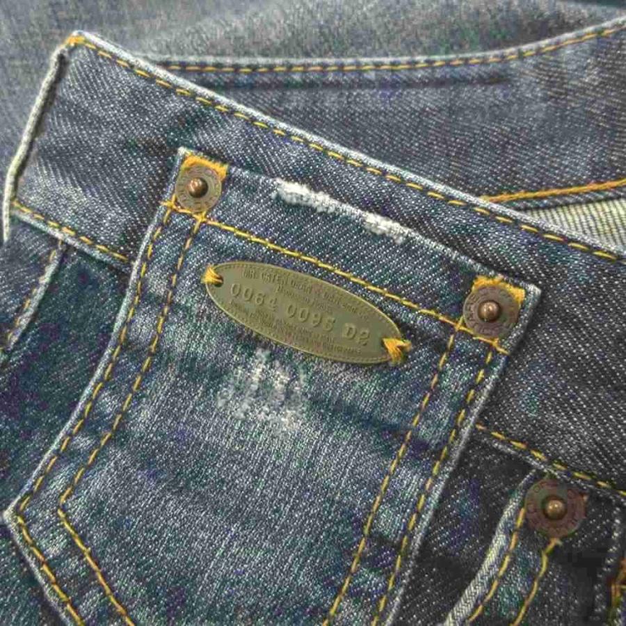 DSQUARED2（ディースクエアード） デニムパンツ ジーンズ ペイント