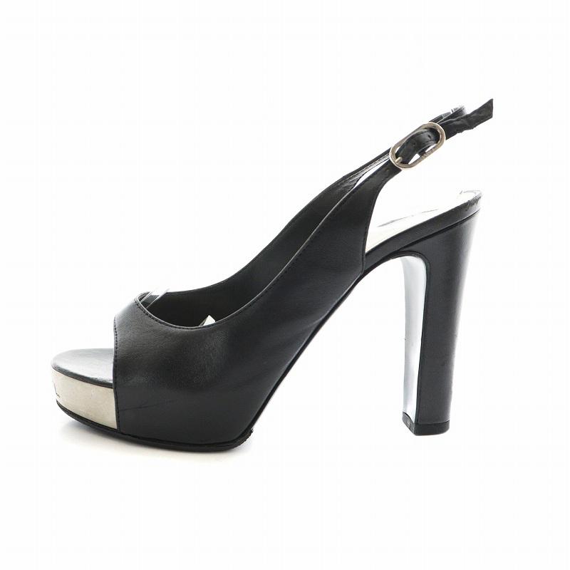 CHANEL 黒ストラップ付きチャンキーヒール