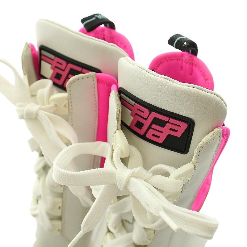 PRADA ヒール 白ピンク