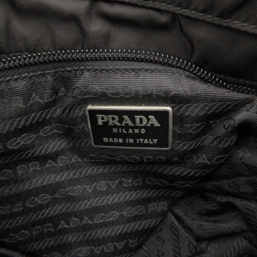 正規品　PRADA　ショルダーバッグ　斜め掛けクロスボディ三角プレート黒ナイロン 関税負担なし☆PRADA プラダ ナイロンクロスボディパック (PRADA