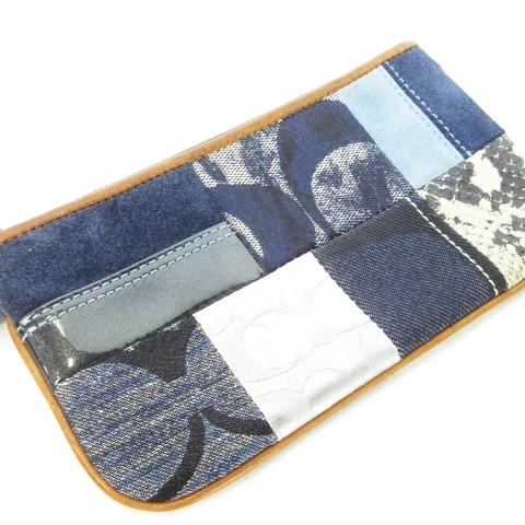 コーチ　アクセサリーポーチ　パッチワーク　シグネチャー　希少　チャーム付　美品 美品 コーチ アクセサリーポーチ ハンドバッグ パッチワーク