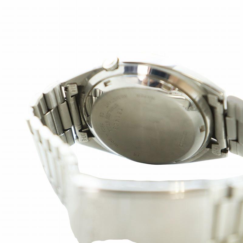 セイコー SEIKO 5 ファイブ 腕時計 自動巻き デイデイト シルバー色