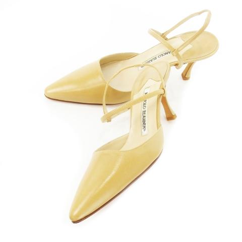 未使用品 マノロブラニク MANOLO BLAHNIK ストラップパンプス