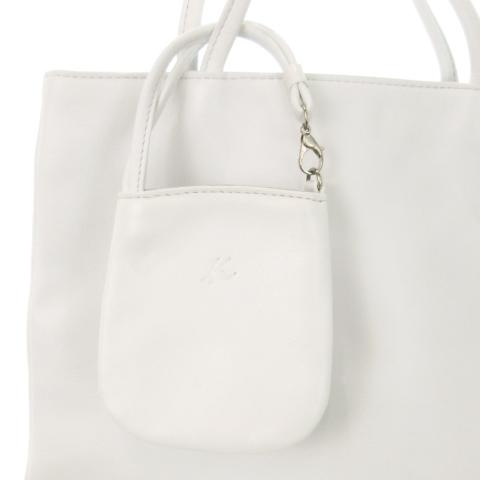 Kitamura（キタムラ） ハンドバッグ レザー ロゴ刺繍 ポーチ付き 白