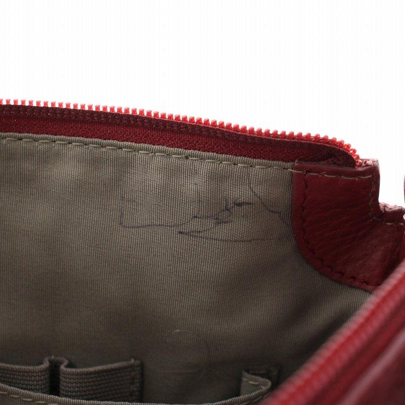 未使用級✨ BREE ブリー ショルダーバッグ オールレザー 本革 赤 未使用級✨ BREE ブリー ショルダーバッグ オールレザー 本革 赤