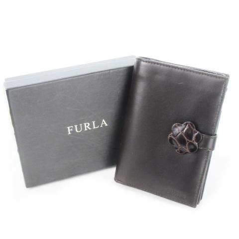 FURLA フルラ 二つ折り財布 ウォレット 小銭入れあり レザー 革