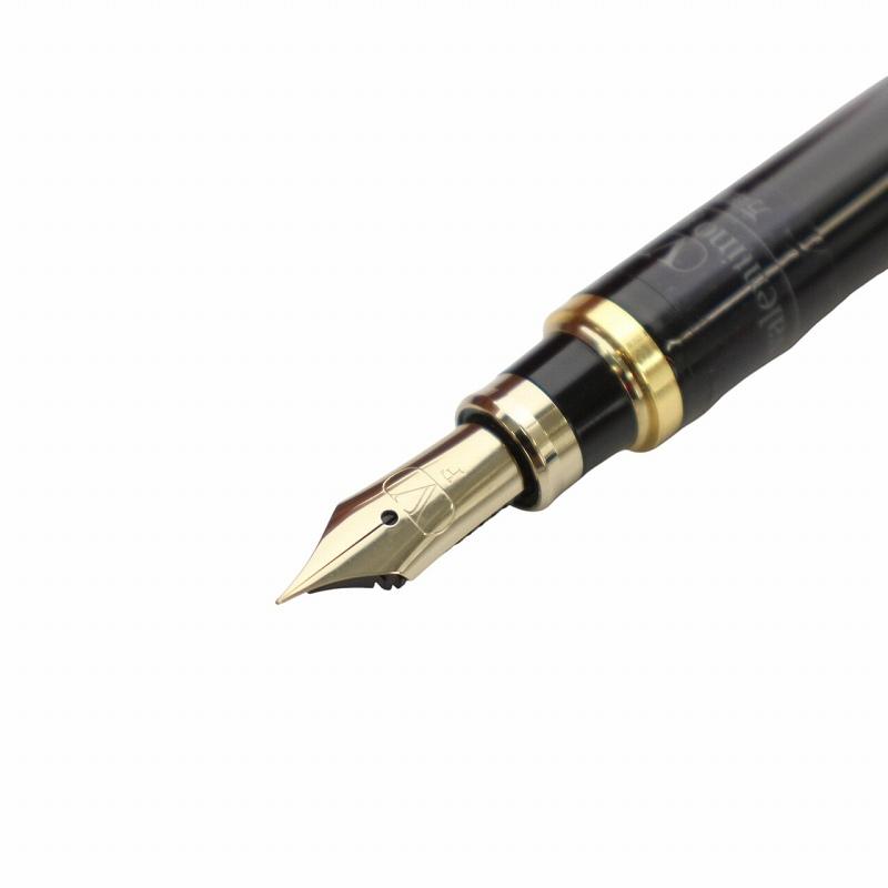 Valentino Garavani 万年筆 18K ヴァレンティノ ガラヴァーニ VALENTINO GARAVANI 万年筆 文房具 筆記