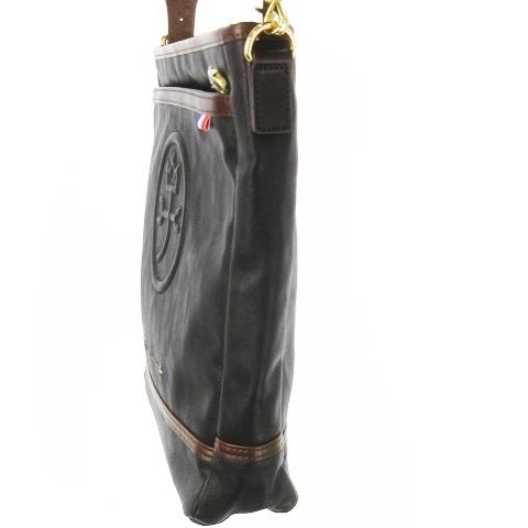 未使用品 カステルバジャック CASTELBAJAC ショルダーバッグ レザー 革 