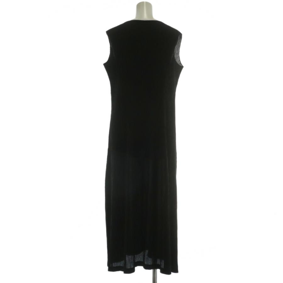 ISSEY MIYAKE FETE ノースリーブ イッセイミヤケ フェットISSEY MIYAKE FETE プリーツラップ