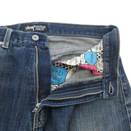 STUSSY（ステューシー） × ROUGH AND RUGGED デニムパンツ ジーンズ