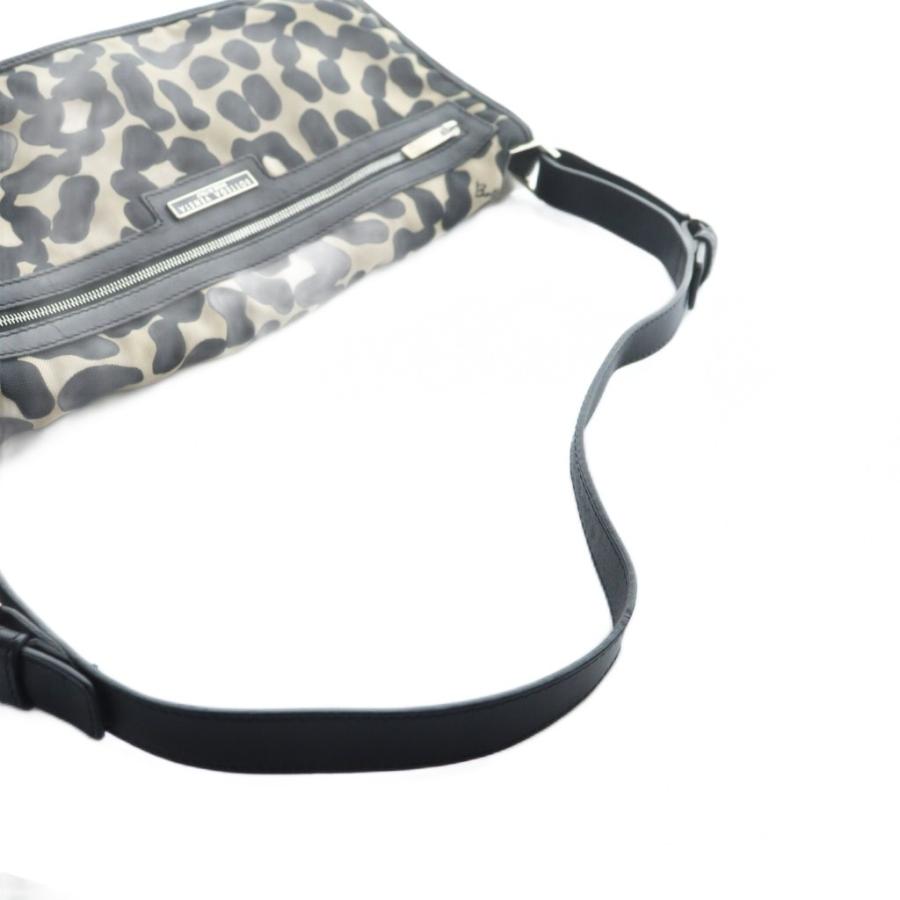 美品☆　ボッテガヴェネタ　イントレッチオ　レオパード　トートバッグ　肩掛け BOTTEGA VENETA ボッテガヴェネタ レオパード柄 ナイロン トートバッグ