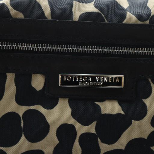 BOTTEGA VENETA（ボッテガ・ヴェネタ） ヴィンテージ ショルダーバッグ