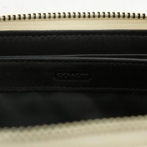 COACH（コーチ） 長財布 レザー ラウンドファスナー ステッチ ロゴ 白