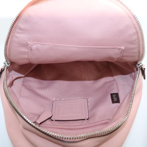 【中古】COACH リュックサック デイパッグ ミニ PVC レザー シグネチャー ロゴ シルバー金具 茶色 ピンク F58315 COACH（コーチ） リュックサック デイパッグ ミニ PVC レザー